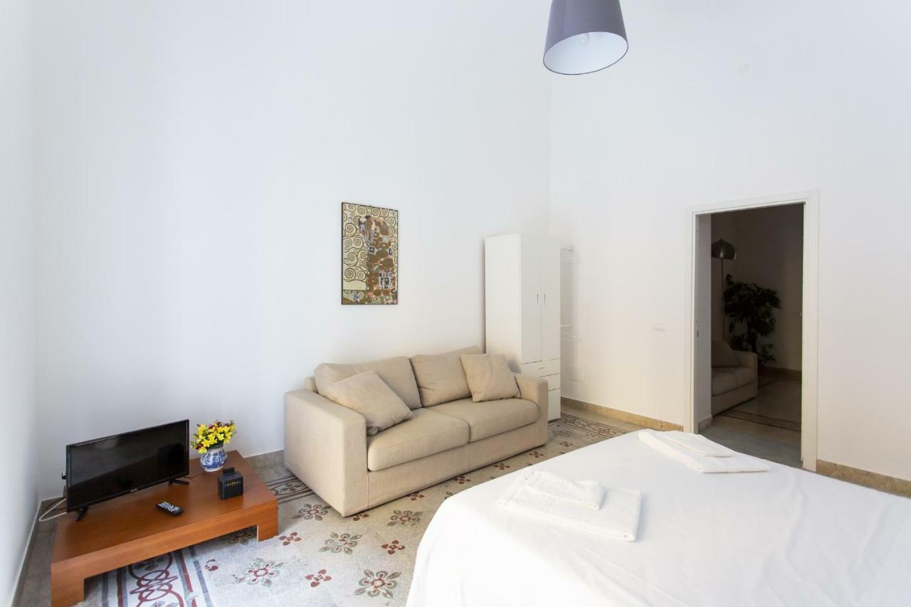 Star Politeama Apartment Palermo Exterior photo